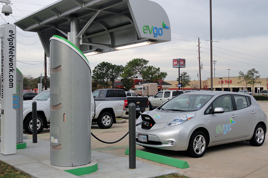 Okaya charging deals station