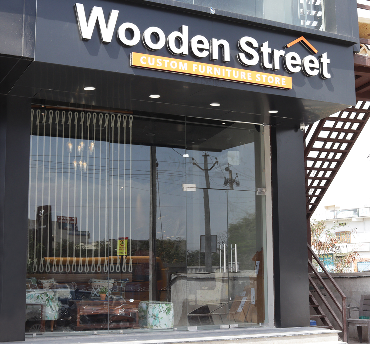 Woodenstreet furniture shop