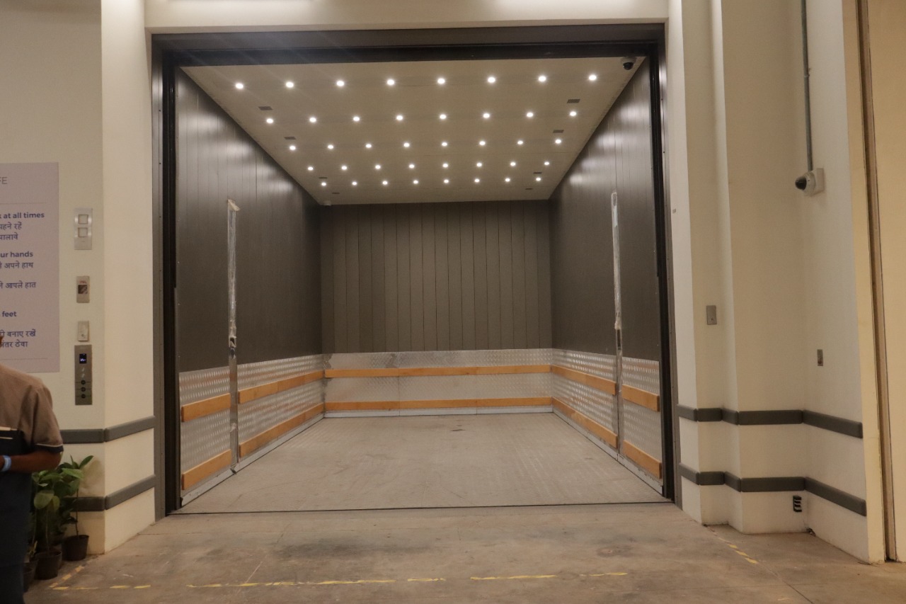 Kone India opens a large passenger elevator at Jio World Centre