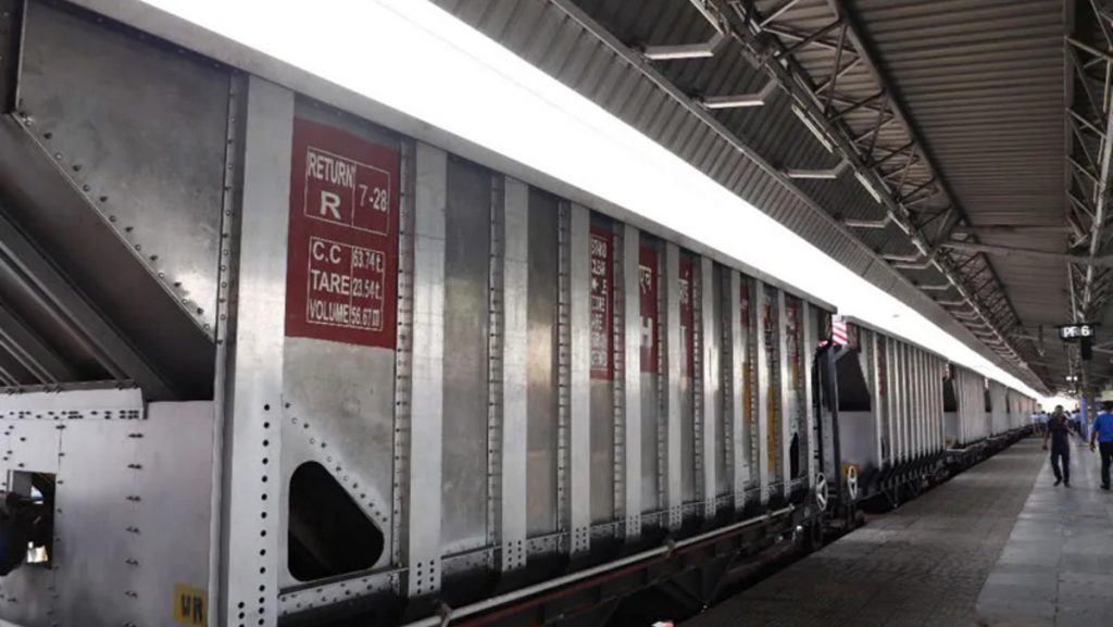 Hindalco launches India’s first allaluminium freight rake