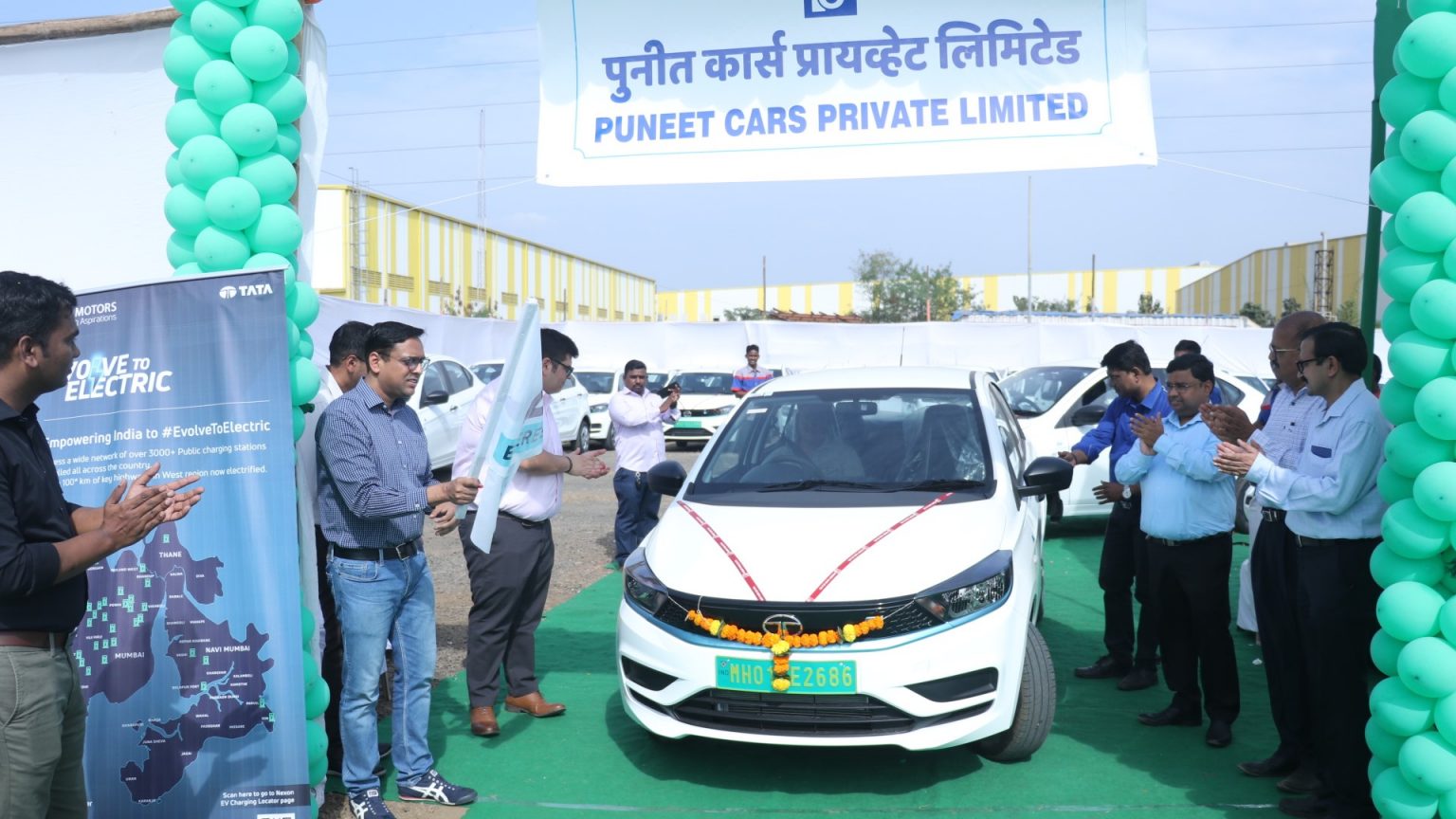 Tata Motors signs MoU with Everest Fleet for delivering 5000 XPREST