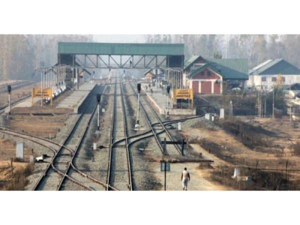 Danfoss plays a key role in the JammuBaramulla railway line project by