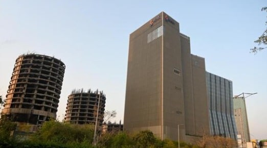 max estates delhi one