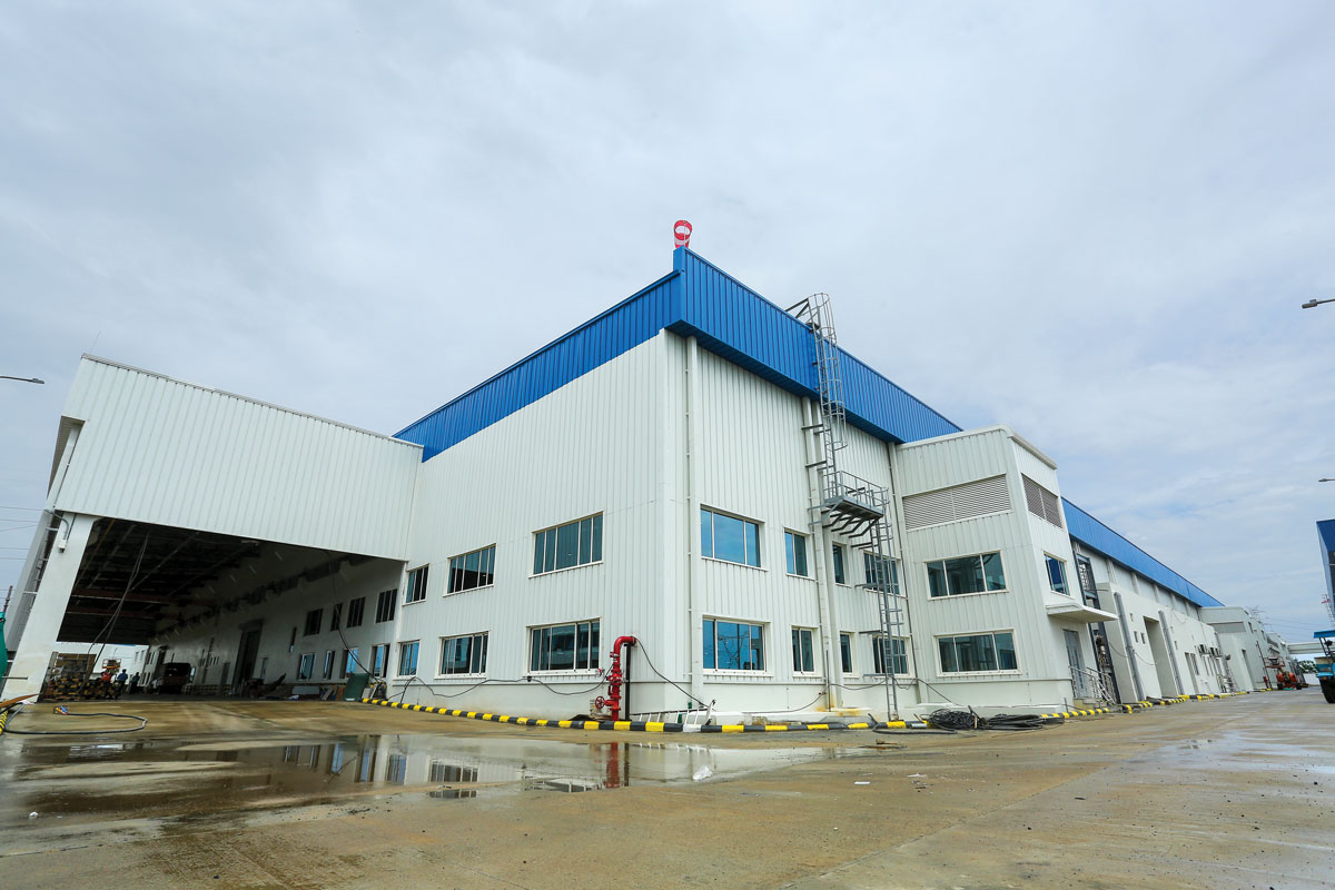 Roofing Cladding Seeing You From Above Business Construction Week Online India